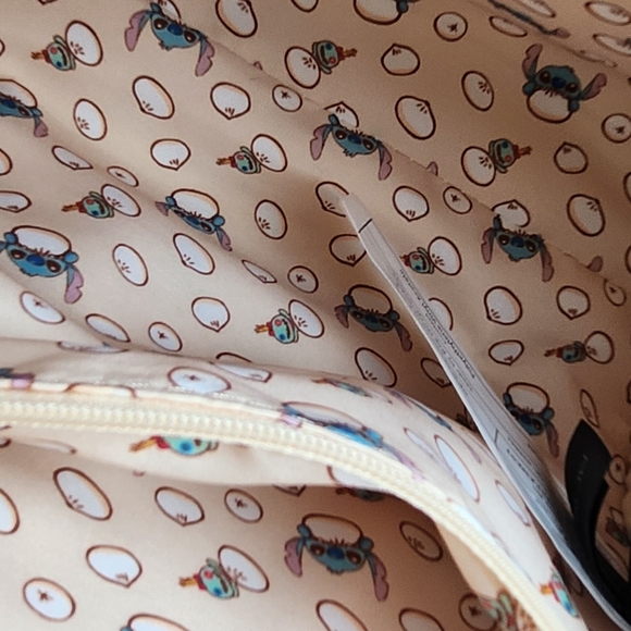 Loungefly × Disney Lilo and Stitch Dumpling Cross Body Zip Up Bag. RARE - Picture 11 of 11